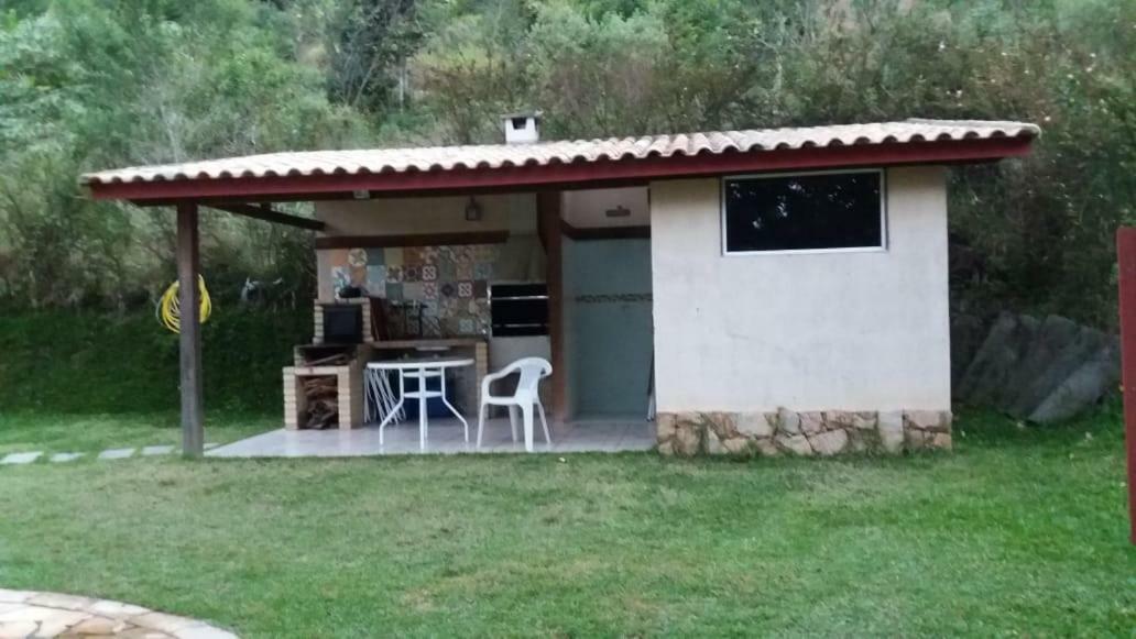 Casa Alpina Com Vista Panoramica De Lumiar Villa Nova Friburgo Dış mekan fotoğraf