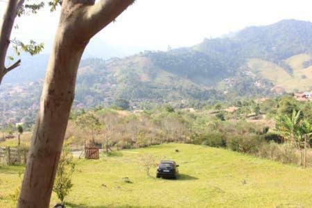 Casa Alpina Com Vista Panoramica De Lumiar Villa Nova Friburgo Dış mekan fotoğraf